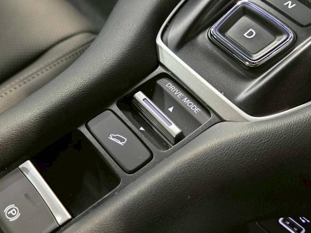 ZR-V e:HEV Z 全周囲カメラ/レーダークルーズ/BOSE/ホンダセンシング/ナビ/Bluetooth接続/衝突軽減/ステアリングスイッチ/シートヒーター/ハンドルヒーター/ドライブレコーダー/18インチアルミ/ETC(22枚目)