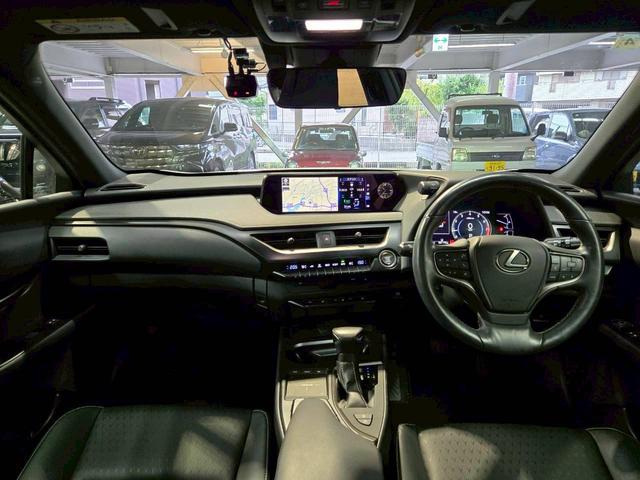 LEXUS UX UX200 VERSION C