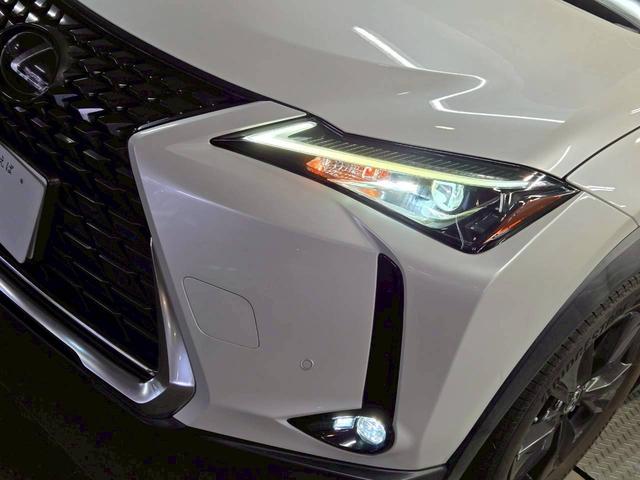 LEXUS UX UX200 VERSION C