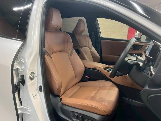 TOYOTA CROWN SPORT Z