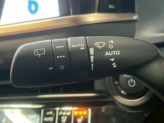 TOYOTA CROWN SPORT Z