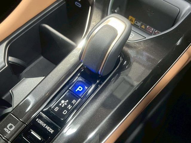 TOYOTA CROWN SPORT Z