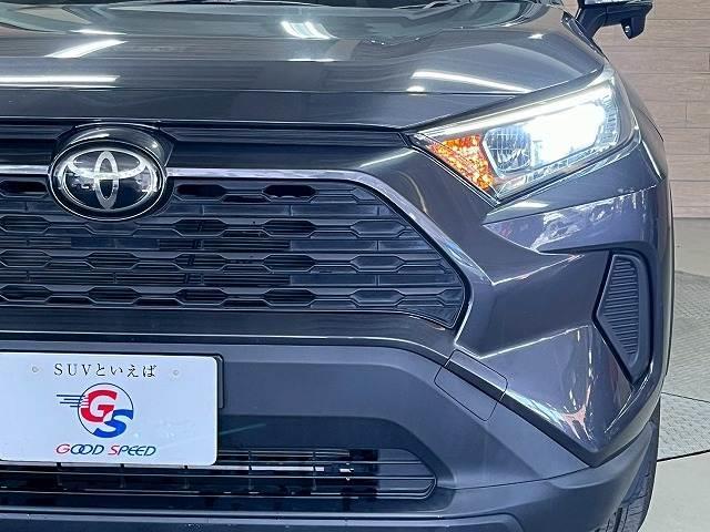 ＲＡＶ４ Ｘ　ナビ／バックカメラ／レーダークルーズコントロール／ＥＴＣ／衝突軽減ブレーキ／レーンディパーチャーアラート／ＵＳＢ端子／１７インチアルミ／Ｂｌｕｅｔｏｏｔｈ再生／電子パーキングブレーキ／スマートキー／（11枚目）