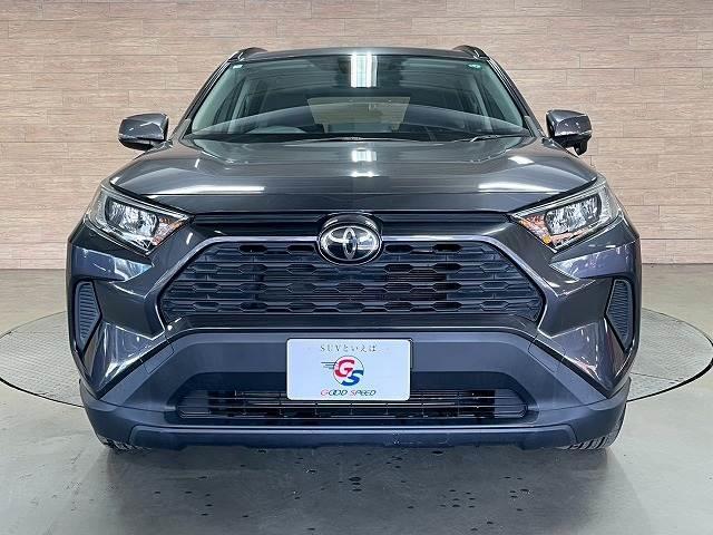 ＲＡＶ４ Ｘ　ナビ／バックカメラ／レーダークルーズコントロール／ＥＴＣ／衝突軽減ブレーキ／レーンディパーチャーアラート／ＵＳＢ端子／１７インチアルミ／Ｂｌｕｅｔｏｏｔｈ再生／電子パーキングブレーキ／スマートキー／（17枚目）