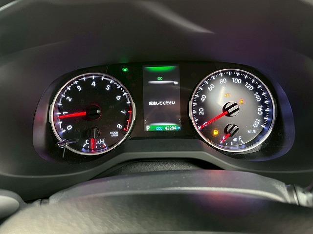 ＲＡＶ４ Ｘ　ナビ／バックカメラ／レーダークルーズコントロール／ＥＴＣ／衝突軽減ブレーキ／レーンディパーチャーアラート／ＵＳＢ端子／１７インチアルミ／Ｂｌｕｅｔｏｏｔｈ再生／電子パーキングブレーキ／スマートキー／（29枚目）