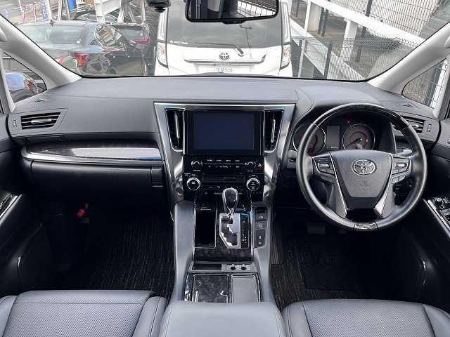 TOYOTA VELLFIRE 2.5Z G EDITION