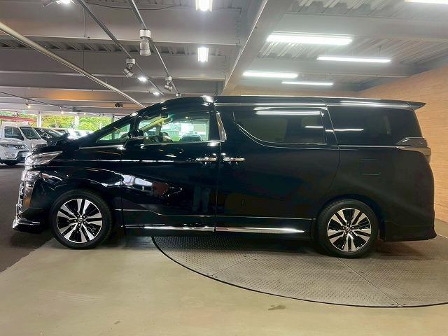 TOYOTA VELLFIRE 2.5Z G EDITION
