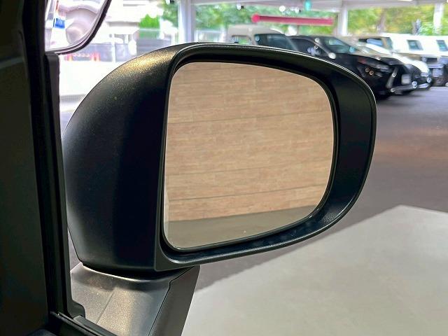 ルーミー カスタムＧ　全周囲カメラ／両側電動スライドドア／シートヒーター／純正ナビ／フルセグ／衝突軽減ブレーキ／レーダークルーズコントロール／前後ドラレコ／コーナーセンサー／Ｂｌｕｅｔｏｏｔｈ再生／レーンディパーチャー（26枚目）