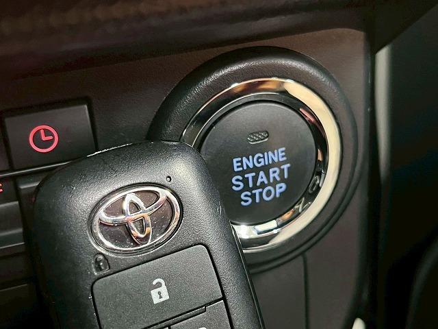 ルーミー カスタムＧ　全周囲カメラ／両側電動スライドドア／シートヒーター／純正ナビ／フルセグ／衝突軽減ブレーキ／レーダークルーズコントロール／前後ドラレコ／コーナーセンサー／Ｂｌｕｅｔｏｏｔｈ再生／レーンディパーチャー（27枚目）