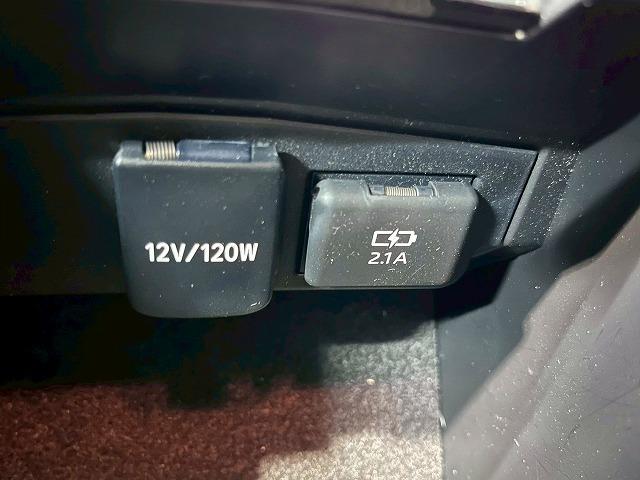 カローラスポーツ ハイブリッドG Z 純正9型ナビTV/クルーズコントロール/BSM/衝突軽減ブレーキ/ドライブレコーダー/ETC/レーンディパーチャーアラート/LEDヘッドライト/バックカメラ/オートハイビーム/Bluetooth(31枚目)