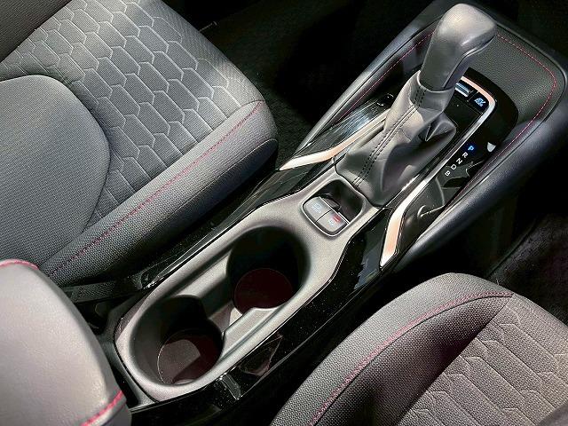 カローラスポーツ ハイブリッドG Z 純正9型ナビTV/クルーズコントロール/BSM/衝突軽減ブレーキ/ドライブレコーダー/ETC/レーンディパーチャーアラート/LEDヘッドライト/バックカメラ/オートハイビーム/Bluetooth(36枚目)