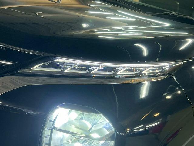 アウトランダーPHEV P ワンオーナー/BOSE/レザーシート/全周囲カメラ/スマホ連動ナビTV/マイパイロット/本革シート/前後シートヒーター/メモリ付パワーシート/電気温水式ヒーター/リフレッシュ機能付シート/AC100V(21枚目)