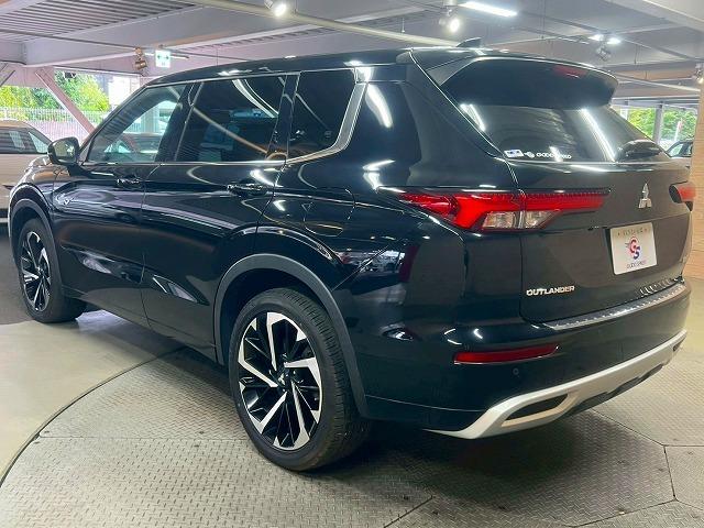 アウトランダーPHEV P ワンオーナー/BOSE/レザーシート/全周囲カメラ/スマホ連動ナビTV/マイパイロット/本革シート/前後シートヒーター/メモリ付パワーシート/電気温水式ヒーター/リフレッシュ機能付シート/AC100V(41枚目)