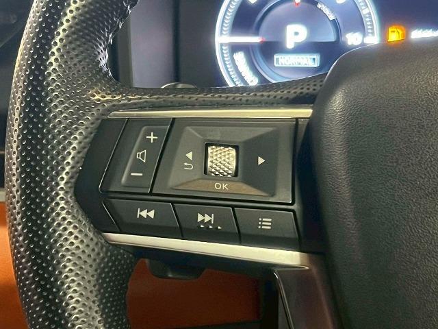 アウトランダーPHEV P ワンオーナー/BOSE/レザーシート/全周囲カメラ/スマホ連動ナビTV/マイパイロット/本革シート/前後シートヒーター/メモリ付パワーシート/電気温水式ヒーター/リフレッシュ機能付シート/AC100V(52枚目)