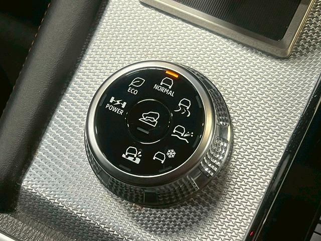 アウトランダーPHEV P ワンオーナー/BOSE/レザーシート/全周囲カメラ/スマホ連動ナビTV/マイパイロット/本革シート/前後シートヒーター/メモリ付パワーシート/電気温水式ヒーター/リフレッシュ機能付シート/AC100V(68枚目)