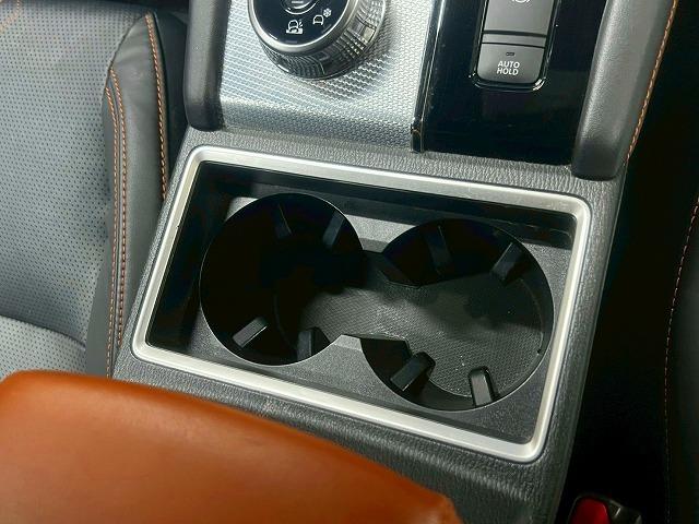 アウトランダーPHEV P ワンオーナー/BOSE/レザーシート/全周囲カメラ/スマホ連動ナビTV/マイパイロット/本革シート/前後シートヒーター/メモリ付パワーシート/電気温水式ヒーター/リフレッシュ機能付シート/AC100V(71枚目)