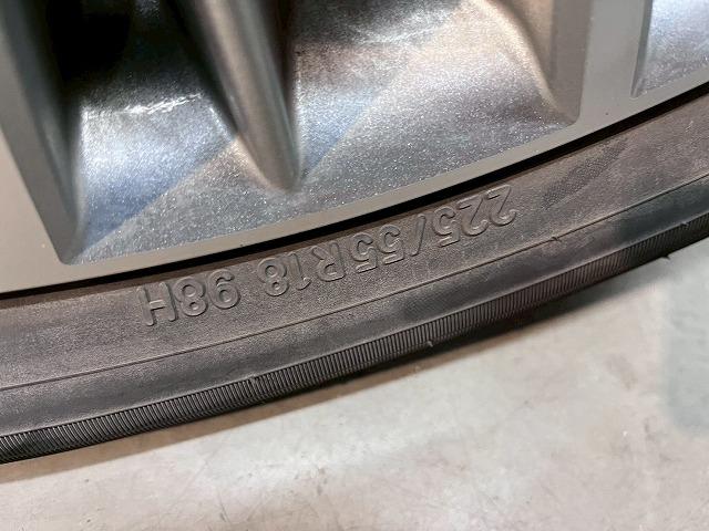 アウトランダーPHEV Gプレミアムパッケージ 全周囲/BSM/パドルシフト/シートヒーター/ナビ/クルーズコントロール/18インチアルミ/ETC/パワーシート/レザーシート/AC100V/フルセグ/衝突軽減ブレーキ/レーンディパーチャーアラート(59枚目)