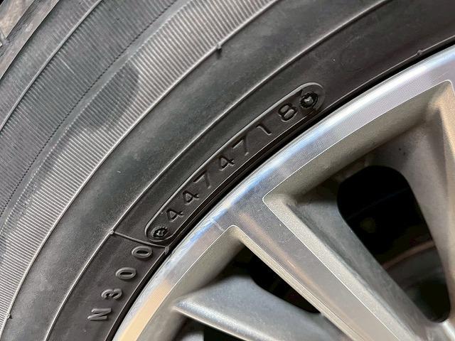 アウトランダーPHEV Gプレミアムパッケージ 全周囲/BSM/パドルシフト/シートヒーター/ナビ/クルーズコントロール/18インチアルミ/ETC/パワーシート/レザーシート/AC100V/フルセグ/衝突軽減ブレーキ/レーンディパーチャーアラート(70枚目)