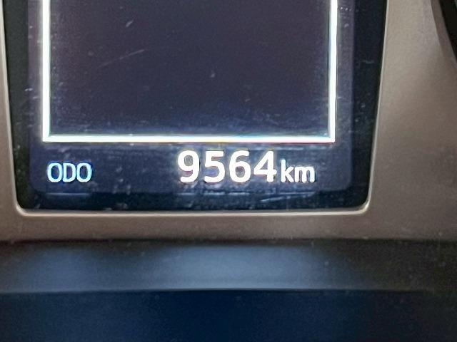 ハイラックス Z GRスポーツ ハードトノカバー/全周囲カメラ/パドルシフト/ETC/レーダークルーズ/パワーシート/18インチアルミ/純正ディスプレイオーディオ/ナビ/Bluetooth/LEDヘッドライト/クリアランスソナー/(33枚目)