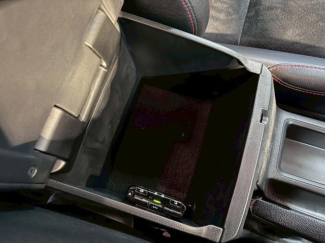 ハイラックス Z GRスポーツ ハードトノカバー/全周囲カメラ/パドルシフト/ETC/レーダークルーズ/パワーシート/18インチアルミ/純正ディスプレイオーディオ/ナビ/Bluetooth/LEDヘッドライト/クリアランスソナー/(41枚目)