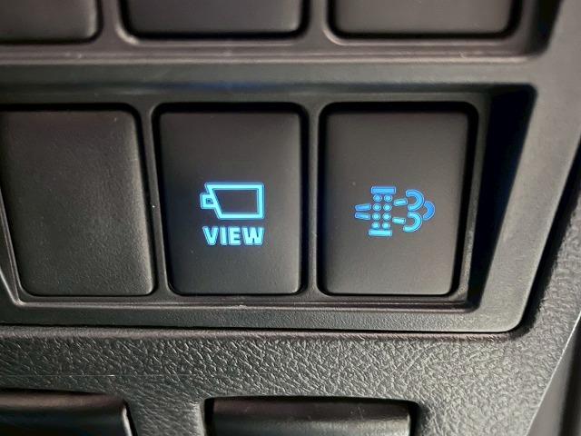 ハイラックス Z GRスポーツ ハードトノカバー/全周囲カメラ/パドルシフト/ETC/レーダークルーズ/パワーシート/18インチアルミ/純正ディスプレイオーディオ/ナビ/Bluetooth/LEDヘッドライト/クリアランスソナー/(57枚目)