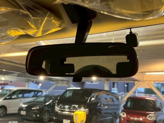 ＦＪクルーザー オフロードパッケージ　クルーズコントロール／ＥＴＣ／バックソナー／マニュアルエアコン／スペアタイヤ／サイドステップ／ナビ（32枚目）