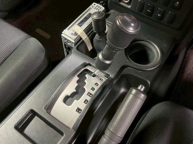 ＦＪクルーザー オフロードパッケージ　クルーズコントロール／ＥＴＣ／バックソナー／マニュアルエアコン／スペアタイヤ／サイドステップ／ナビ（38枚目）