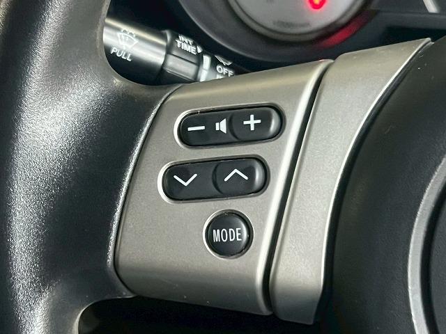 ＦＪクルーザー オフロードパッケージ　クルーズコントロール／ＥＴＣ／バックソナー／マニュアルエアコン／スペアタイヤ／サイドステップ／ナビ（49枚目）