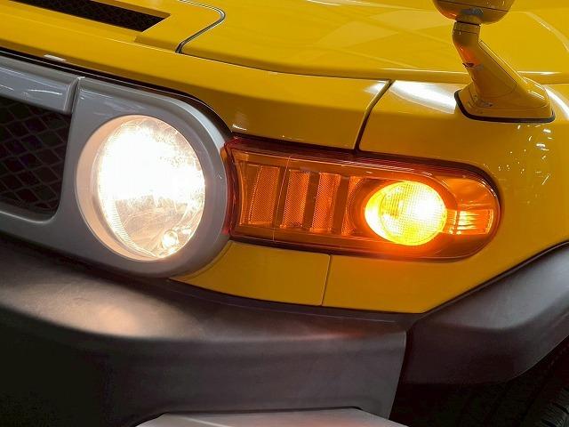 ＦＪクルーザー オフロードパッケージ　クルーズコントロール／ＥＴＣ／バックソナー／マニュアルエアコン／スペアタイヤ／サイドステップ／ナビ（70枚目）