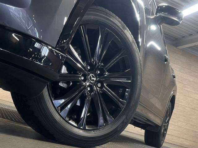 ＣＸ－５ ＸＤ　スポーツアピアランス　サンルーフ／ＢＯＳＥ／全周囲カメラ／パワーバックドア／ヘッドアップディスプレイ／パドルシフト／ステアリングヒーター／シートヒーター／衝突軽減／レーンアシスト／ナビ／ブラインドスポット／ＥＴＣ（12枚目）