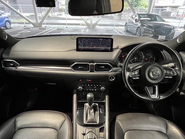 ＣＸ－５ ＸＤ　スポーツアピアランス　サンルーフ／ＢＯＳＥ／全周囲カメラ／パワーバックドア／ヘッドアップディスプレイ／パドルシフト／ステアリングヒーター／シートヒーター／衝突軽減／レーンアシスト／ナビ／ブラインドスポット／ＥＴＣ（29枚目）