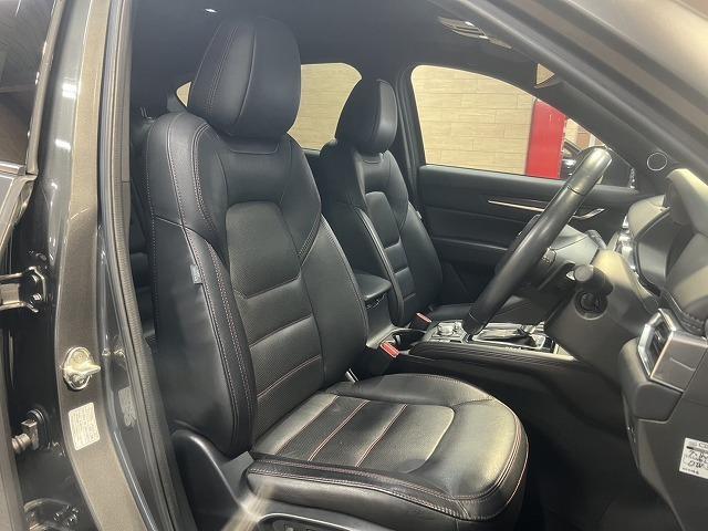 ＣＸ－５ ＸＤ　スポーツアピアランス　サンルーフ／ＢＯＳＥ／全周囲カメラ／パワーバックドア／ヘッドアップディスプレイ／パドルシフト／ステアリングヒーター／シートヒーター／衝突軽減／レーンアシスト／ナビ／ブラインドスポット／ＥＴＣ（32枚目）