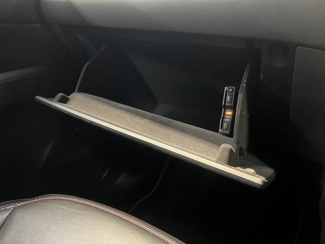 ＣＸ－５ ＸＤ　スポーツアピアランス　サンルーフ／ＢＯＳＥ／全周囲カメラ／パワーバックドア／ヘッドアップディスプレイ／パドルシフト／ステアリングヒーター／シートヒーター／衝突軽減／レーンアシスト／ナビ／ブラインドスポット／ＥＴＣ（36枚目）