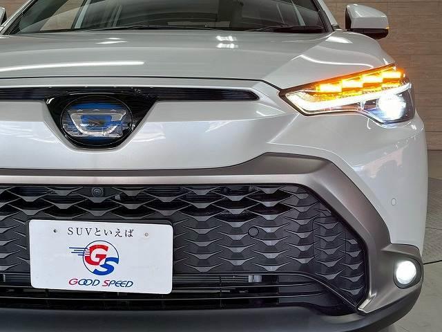 カローラクロス ハイブリッド　Ｚ　パノラマルーフ／１０．５インチナビ／全周囲／ブラインドスポット／シートヒーター／レーダークルーズ／ＣＤ／ＤＶＤ／Ｂｌｕｅｔｏｏｔｈ接続／パワーシート／１８インチアルミ／衝突軽減／レーンアシスト／ＥＴＣ（11枚目）