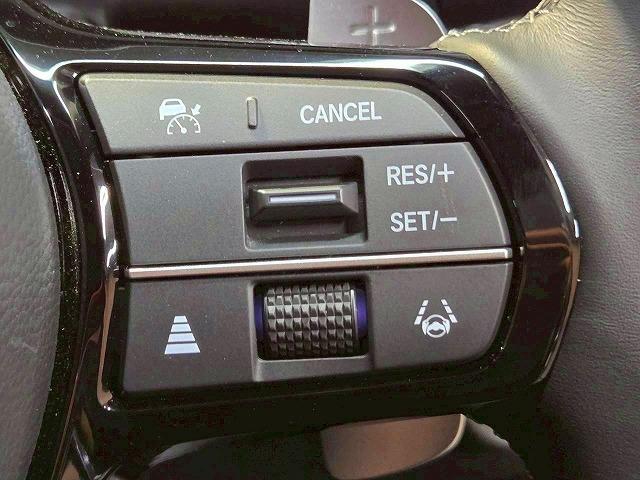 ZR-V e:HEV Z 無限エアロ/全周囲/パドルシフト/BOSEサウンド/レーダークルーズ/パワーゲート/ブラインドスポット/ドライブレコーダー/シートヒーター/コーナーセンサー/ハンドルヒーター/18インチアルミ/ETC(37枚目)