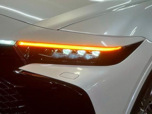 クラウンクロスオーバー G “Advanced・Leather Package” ワンオーナー/全周囲/デジタルミラー/レーダークルーズ/パワーシート/シートメモリ/シートメモリ/シートエアコン/ブラインドスポット/ステアリングスイッチ/AC100V/21インチアルミ/スマートキー(11枚目)