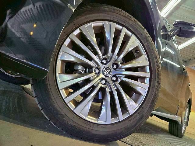 ハリアーハイブリッド Ｚ　レザーパッケージ　パノラマルーフ／ナビ／全周囲／ＪＢＬサウンド／レーダークルーズ／シートクーラー／パワーシート／電動リアゲート／衝突軽減／レーンアシスト／オートハイビーム／シートメモリ／スマートキー／プッシュスタート（12枚目）