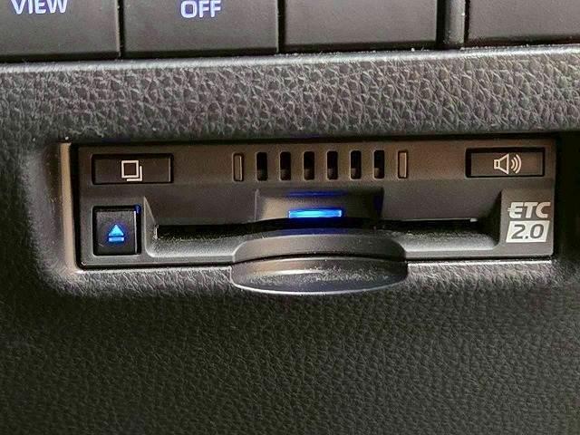 ハリアーハイブリッド Ｚ　レザーパッケージ　パノラマルーフ／ナビ／全周囲／ＪＢＬサウンド／レーダークルーズ／シートクーラー／パワーシート／電動リアゲート／衝突軽減／レーンアシスト／オートハイビーム／シートメモリ／スマートキー／プッシュスタート（16枚目）