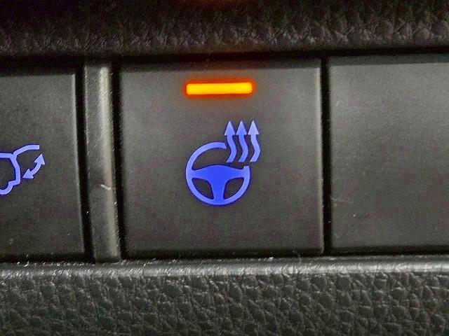 ハリアーハイブリッド Ｚ　レザーパッケージ　パノラマルーフ／ナビ／全周囲／ＪＢＬサウンド／レーダークルーズ／シートクーラー／パワーシート／電動リアゲート／衝突軽減／レーンアシスト／オートハイビーム／シートメモリ／スマートキー／プッシュスタート（42枚目）