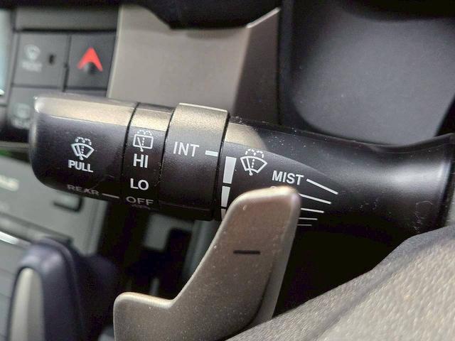 ＣＴ ＣＴ２００ｈ　バージョンＣ　ナビＴＶ／クルーズコントロール／パワーシート／バックカメラ／パドルシフト／ＣＤ／ＤＶＤ／Ｂｌｕｅｔｏｏｔｈ接続／パワーシート／１６インチアルミ／ＬＥＤヘッド／スマートキー／プッシュスタート／ＥＴＣ（45枚目）