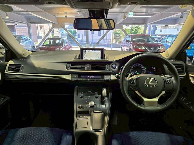 ＣＴ ＣＴ２００ｈ　バージョンＣ　ナビＴＶ／クルーズコントロール／パワーシート／バックカメラ／パドルシフト／ＣＤ／ＤＶＤ／Ｂｌｕｅｔｏｏｔｈ接続／パワーシート／１６インチアルミ／ＬＥＤヘッド／スマートキー／プッシュスタート／ＥＴＣ（56枚目）