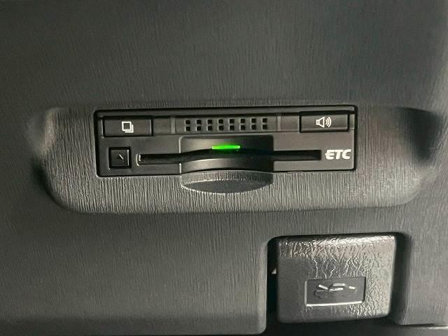 プリウス S 純正ナビTV/Bluetooth再生/バックカメラ/ETC/15インチアルミ/ステアリングスイッチ/コーナーセンサー/ディスチャージライト/スマートキー/プッシュスタート(5枚目)