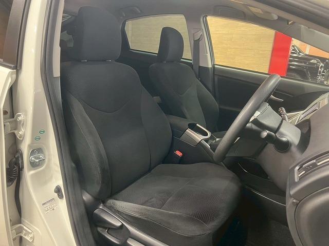 プリウス S 純正ナビTV/Bluetooth再生/バックカメラ/ETC/15インチアルミ/ステアリングスイッチ/コーナーセンサー/ディスチャージライト/スマートキー/プッシュスタート(67枚目)