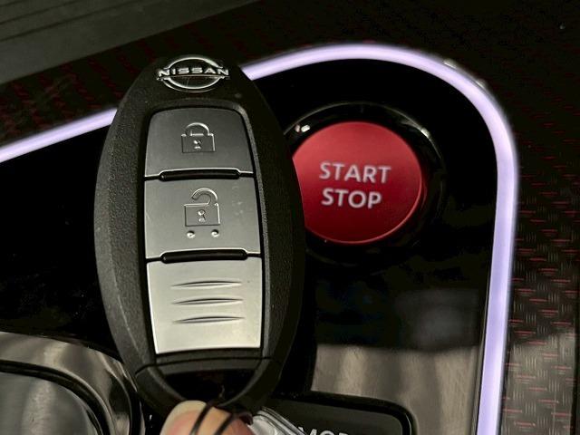 オーラ ＮＩＳＭＯ　１オーナー／全周囲／デジタルミラー／プロパイロット／衝突軽減／レーンアシスト／自動駐車システム／シートヒーター／ステアリングヒーター／Ｂｌｕｅｔｏｏｔｈ接続／ドライブレコーダー／１７インチアルミ（33枚目）