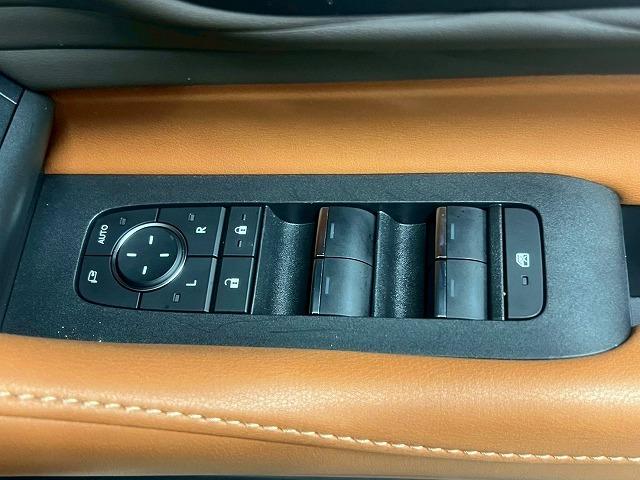 ヴェルファイアハイブリッド Z Premier サンルーフ/全周囲カメラ/デジタルインナー/両側電動スライドドア/電動リアゲート/ETC/ブラインドスポットモニター/14インチナビ/フルセグ/LEDヘッドライト/19インチアルミ/パワーシート(39枚目)