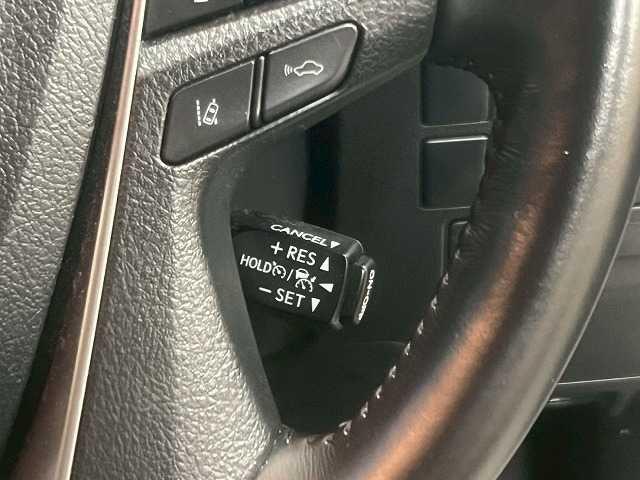 ヴェルファイア ２．５Ｚ　ゴールデンアイズ　ワンオーナー／ナビ／両側電動／ＣＤ／ＤＶＤ／Ｂｌｕｅｔｏｏｔｈ接続／衝突軽減／レーンアシスト／レーダークルーズ／ＬＥＤライト／コーナーセンサー／１８インチアルミ／オットマン／ＡＣ１００Ｖ／スマートキー（5枚目）