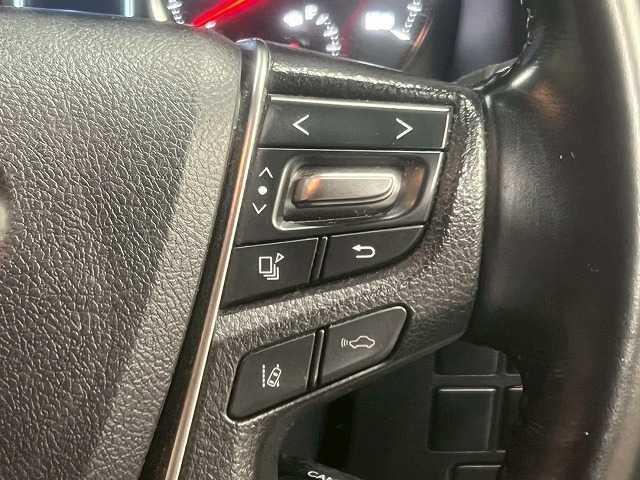 ヴェルファイア ２．５Ｚ　ゴールデンアイズ　ワンオーナー／ナビ／両側電動／ＣＤ／ＤＶＤ／Ｂｌｕｅｔｏｏｔｈ接続／衝突軽減／レーンアシスト／レーダークルーズ／ＬＥＤライト／コーナーセンサー／１８インチアルミ／オットマン／ＡＣ１００Ｖ／スマートキー（14枚目）