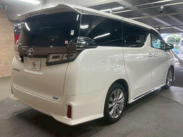 ヴェルファイア ２．５Ｚ　ゴールデンアイズ　ワンオーナー／ナビ／両側電動／ＣＤ／ＤＶＤ／Ｂｌｕｅｔｏｏｔｈ接続／衝突軽減／レーンアシスト／レーダークルーズ／ＬＥＤライト／コーナーセンサー／１８インチアルミ／オットマン／ＡＣ１００Ｖ／スマートキー（34枚目）