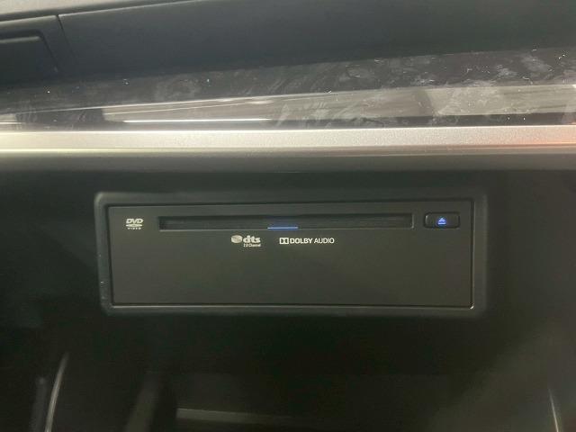 ヴェルファイア ２．５Ｚ　ゴールデンアイズ　ワンオーナー／ナビ／両側電動／ＣＤ／ＤＶＤ／Ｂｌｕｅｔｏｏｔｈ接続／衝突軽減／レーンアシスト／レーダークルーズ／ＬＥＤライト／コーナーセンサー／１８インチアルミ／オットマン／ＡＣ１００Ｖ／スマートキー（62枚目）