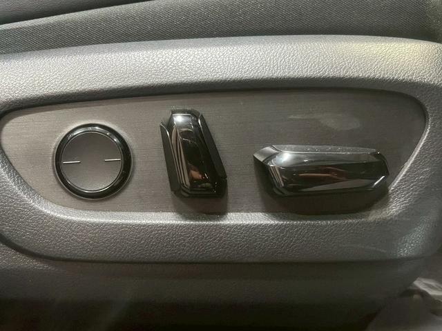 RX RX500h Fスポーツパフォーマンス サンルーフ/14型ナビ/全周囲/デジタルミラー/ブラインドスポット/パワーシート/シートメモリ/シートエアコン/衝突軽減/レーンアシスト/レーダークルーズ/ステアリングヒーター/21インチアルミ(34枚目)